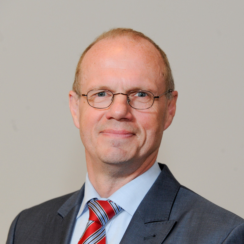 Dr. med. Anton Gillessen